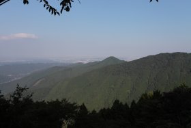 御岳山駅前の広場