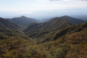 稜線と駿河湾と清水港