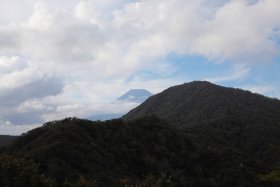 越前岳と富士山