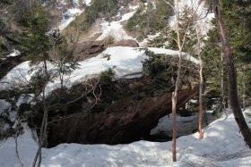 赤沢岩小屋