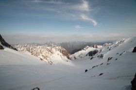 夕日に照らされる大喰岳