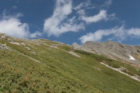 飛騨沢と槍ヶ岳山荘