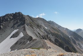 富士ノ折立、雄山