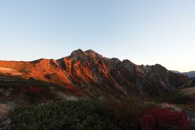 朝焼けの剱岳