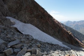 白出沢の雪渓