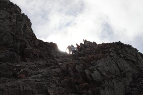 奥穂高岳山頂までもうすぐ