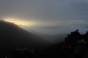 陽光と雲海