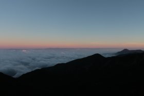 雲海に浮かぶ北アルプス