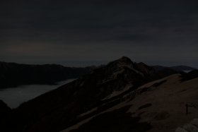 雲海と燕岳