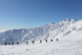 日帰り登山ツアー