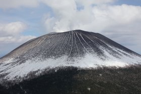 浅間山