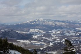 四阿山