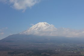 あずま屋からの富士山