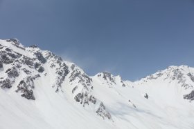 涸沢岳と奥穂高岳