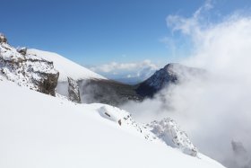 湧き上がる雲