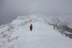 武尊山からの稜線