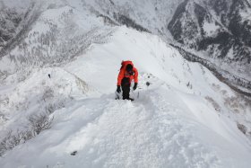 剣ヶ峰へ