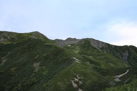 仙丈ケ岳と仙丈小屋