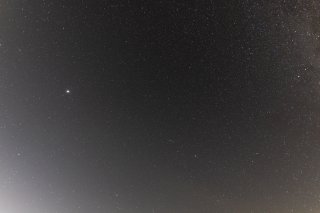 木星と流れ星