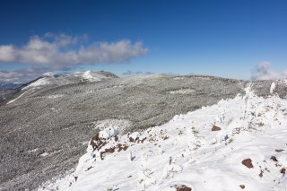 蓼科山と北横岳、縞枯山