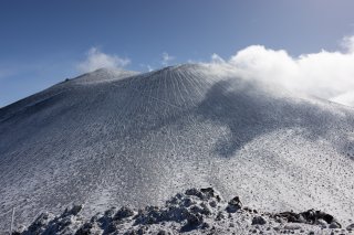 雲に覆われていく浅間山