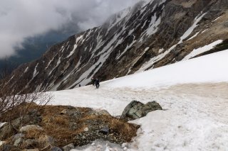 大雪渓の上