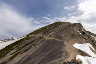 稜線と巻道