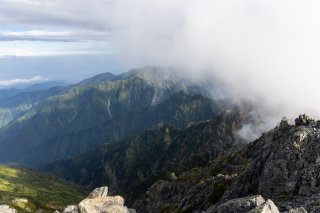 湧き上がる雲